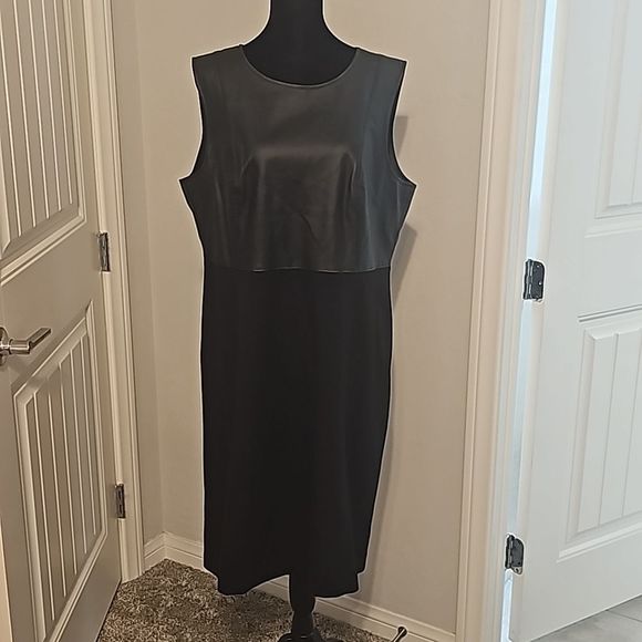 Chico's Black Label Dress - Picture 2 of 4